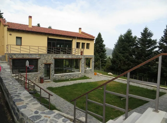 Natura Hotel Vytina