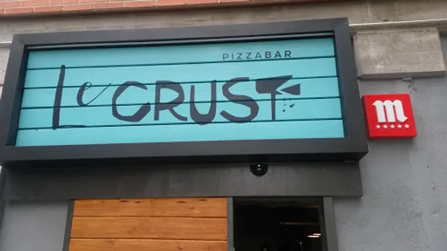 Le Crust pizza bar