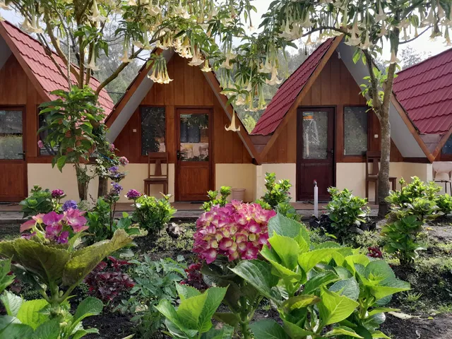 Rante Home Stay & Cafe