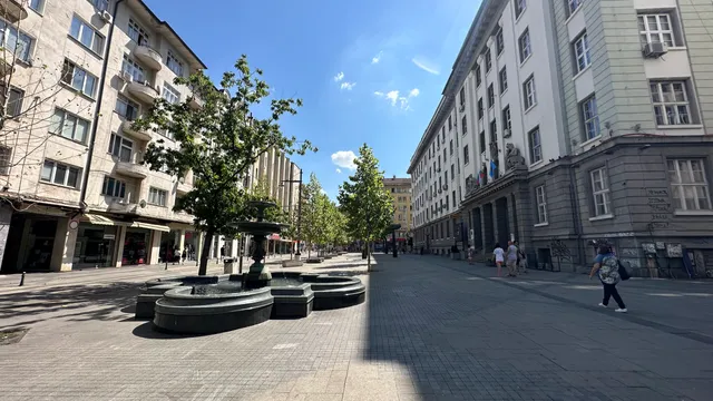 Площад Славейков / Slaveikov square