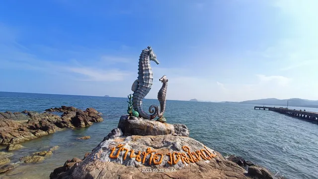 Sea horse Ban Thong Tom Yai