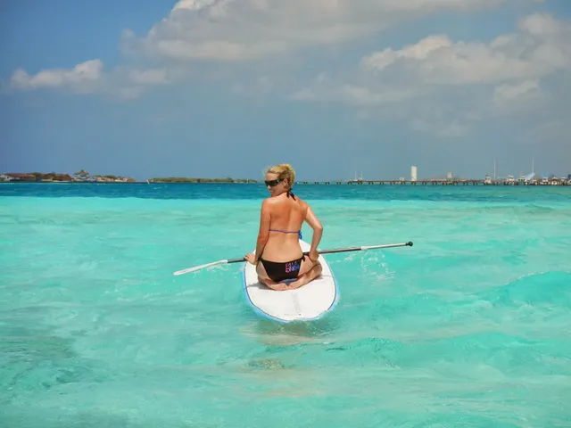 Aruba surf and paddle school