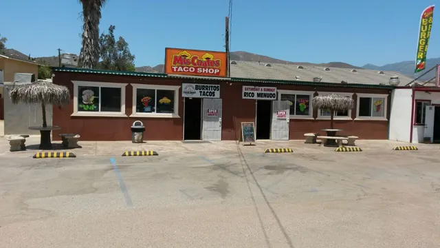 Mis Cuates Taco Shop