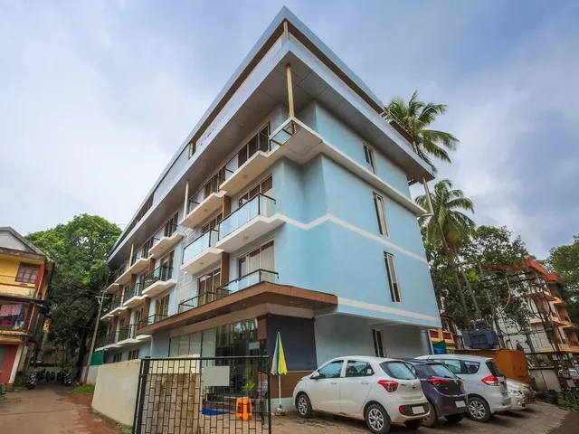 Treebo Supreme Grande