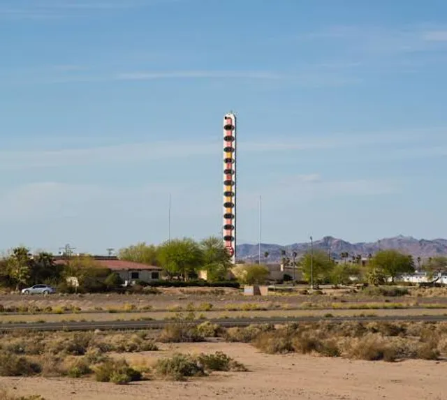 The World's Tallest Thermometer
