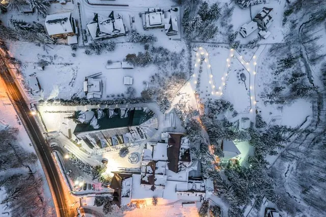 Shou-Maket Zolotoye Kol'tso