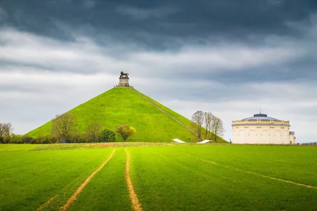 Lion's Mound