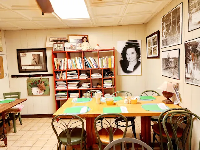 Penza's Pies at the Red Barn