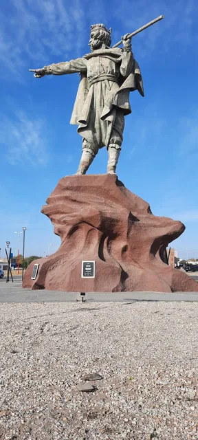 Monumento Al Chacho Peñaloza