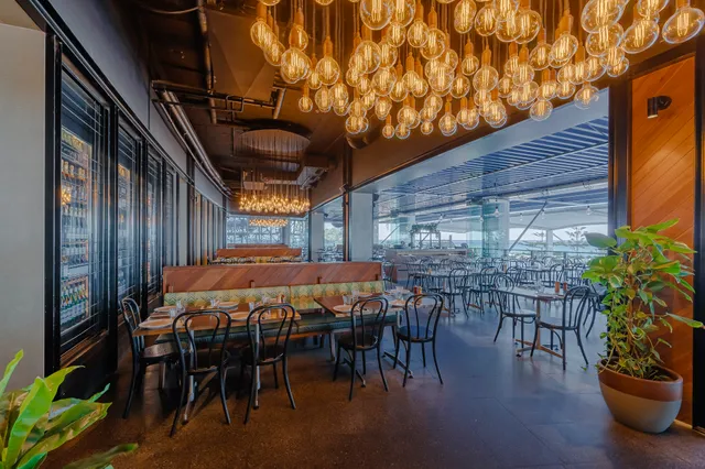 Hurricane's Grill & Bar Surfers Paradise