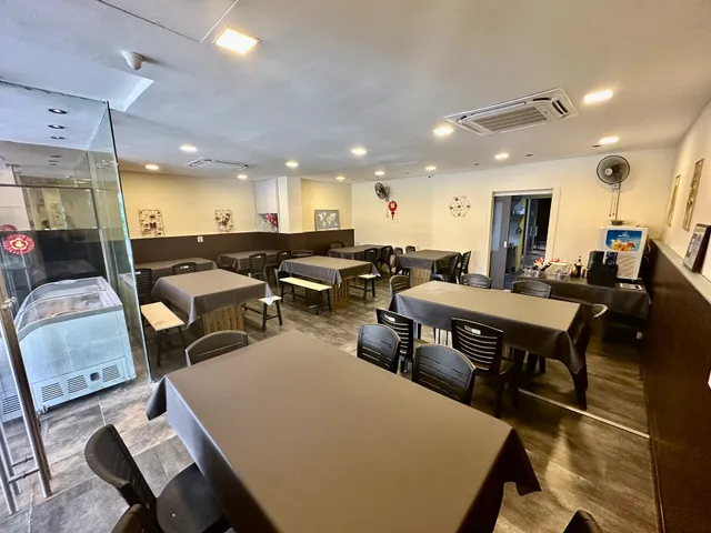 帅锅辣妹The Shuai Guo Hotpot