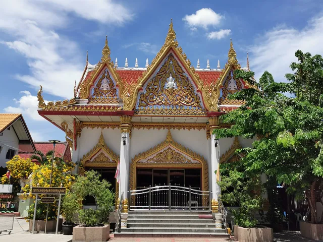 Wat Paknam Nonthaburi
