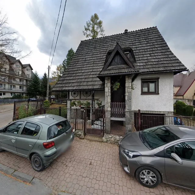 Mróz Krystyna. Pokoje gościnne