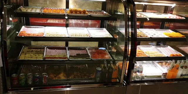 Royal Dosa Hut 💯% Pure Vegetarian Indian Restaurant North and South