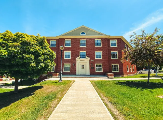 UNB Fredericton Summer Hotel