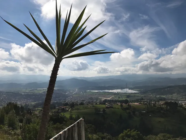 Mirador de Marcura, Finca Doña Esthercita