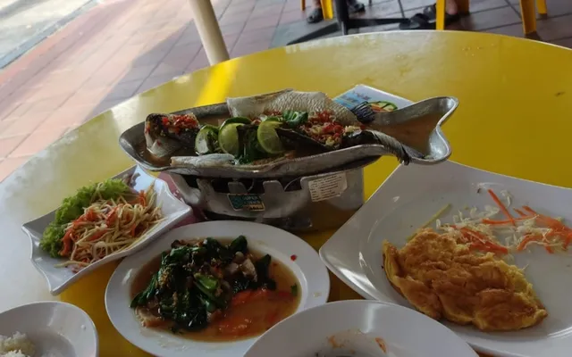 Jirawat Authentic Thai Cuisine