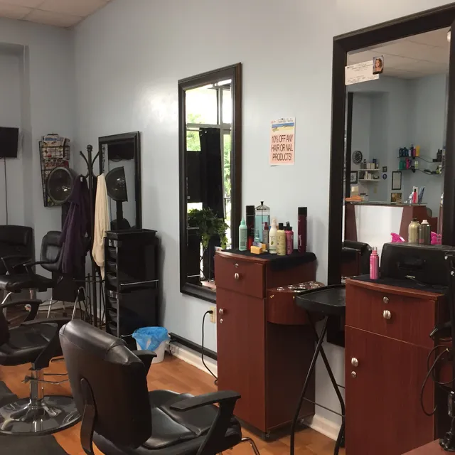 Salon by the Bay