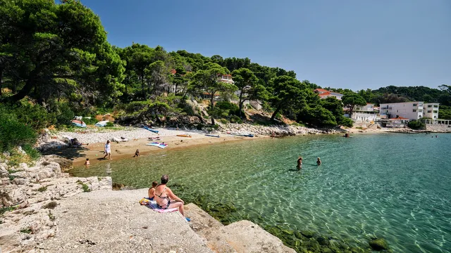 Apartments Pitarević