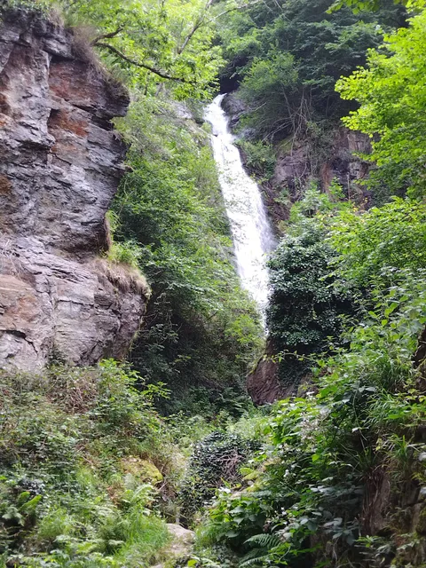 Cascade Juzet De Luchon
