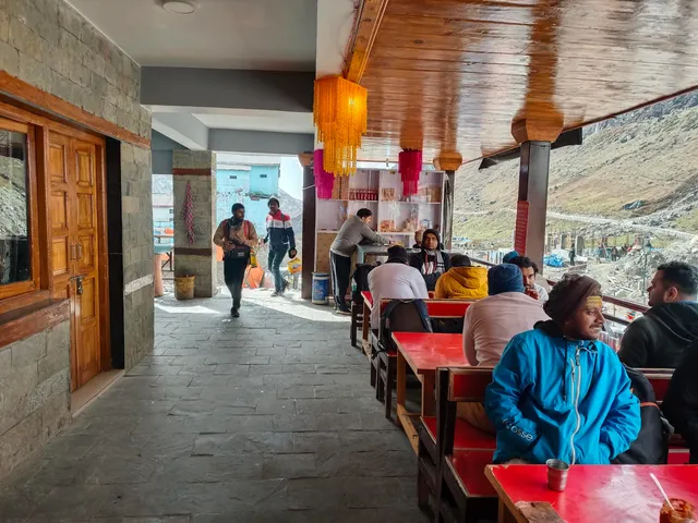 Vola Surprise Restaurant