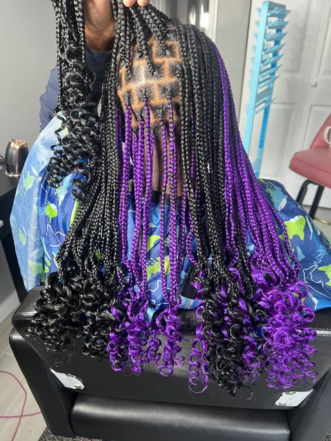 Monique African Hairstylist