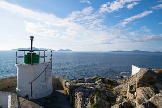 Faro de Punta Lameda