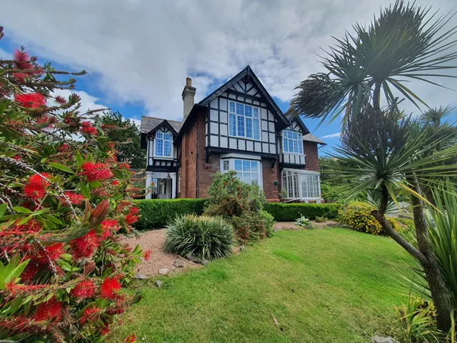 The Torcroft Apartments at Bedford House