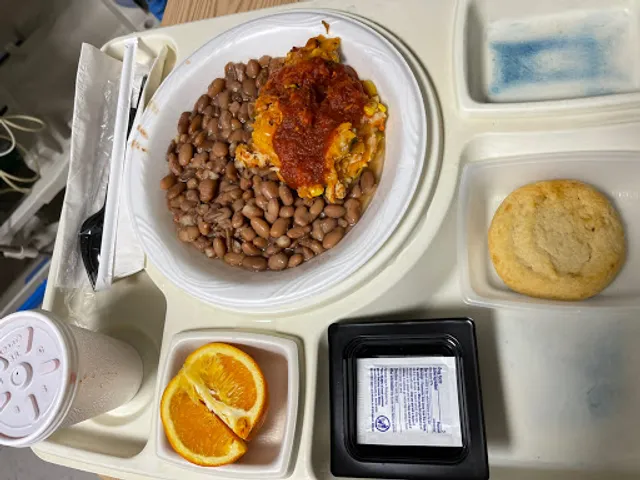 Harbor UCLA Cafeteria