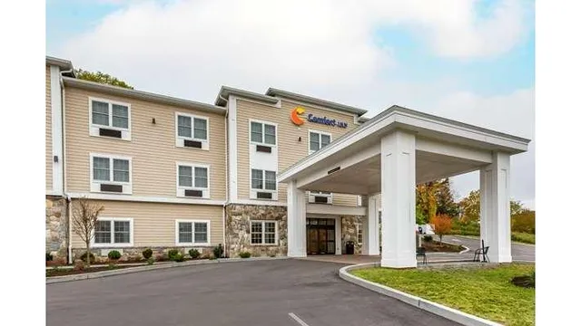 Comfort Inn Brewster