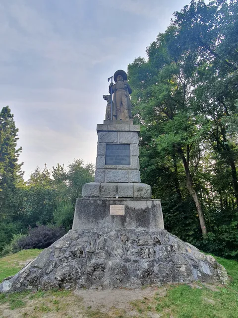 Pomník Jana Sladkého Koziny na vrchu Hrádek