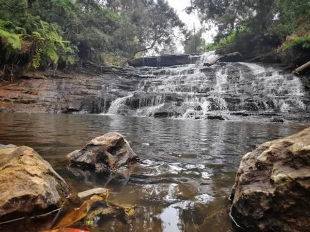 kodaikanal lion cave