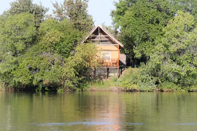 Mwamfushi Safari Lodge - Booking Office
