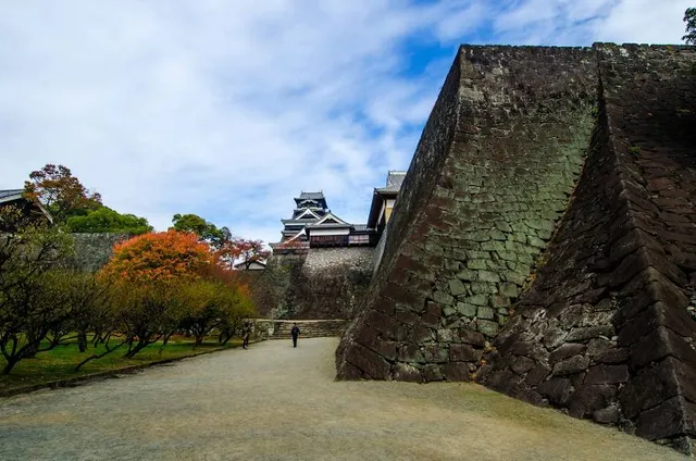Kumamoto Castle Honmaru palace