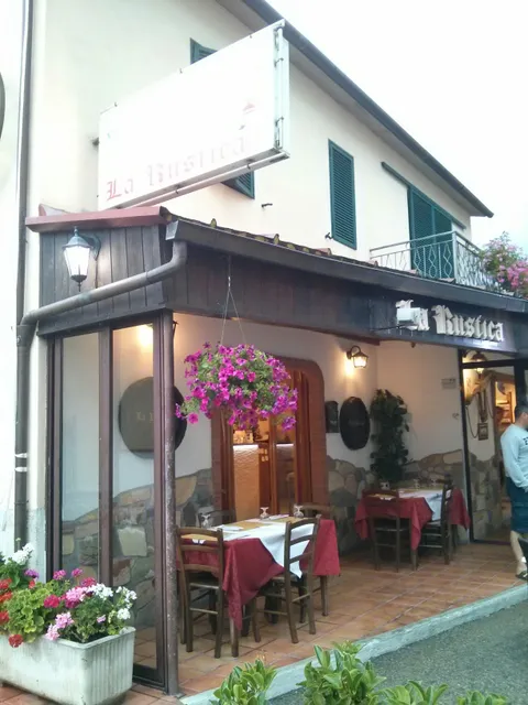 La Rustica
