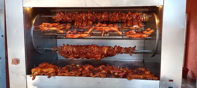 Rosticeria "La Capital" Del Pollo