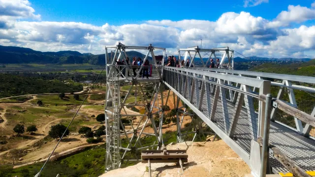 Flightline Safari (zipline)