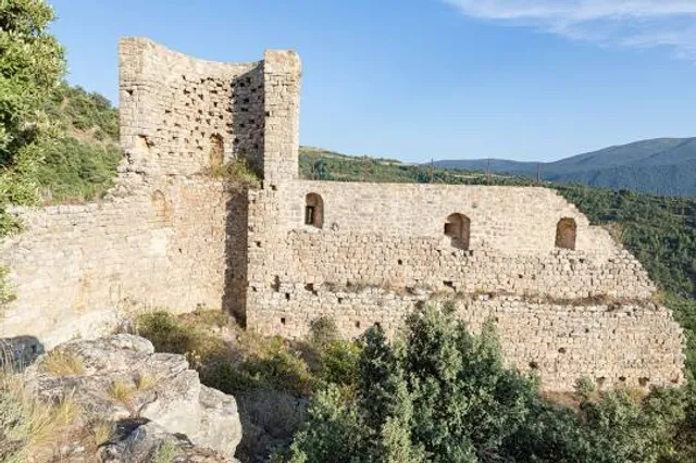 Castillo de Castelló Sobirà de Sant Miquel de la Vall o Castillo de Sant Gervasi. Ruinas