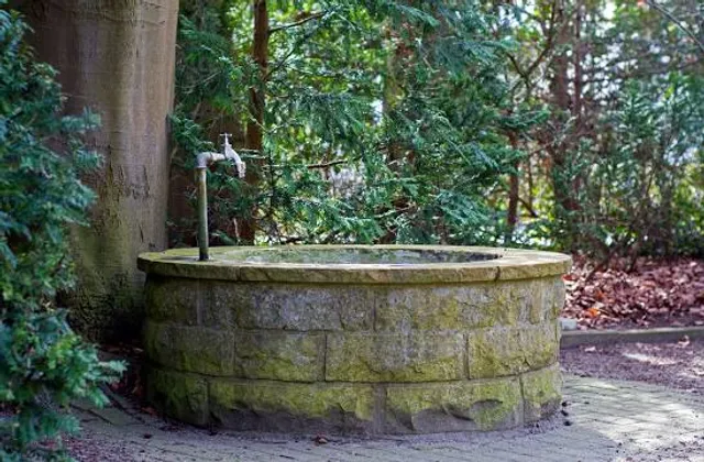 Runder Brunnen