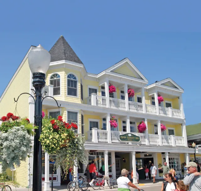 Main Street Inn and Suites