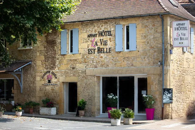 Appart Hôtel - Coffee Shop La vie est belle