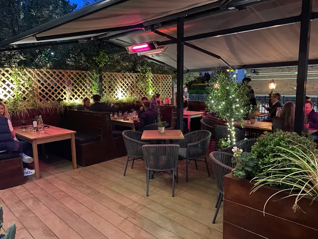 Devonshire Arms Kensington