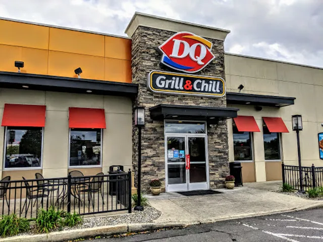 Dairy Queen Grill & Chill