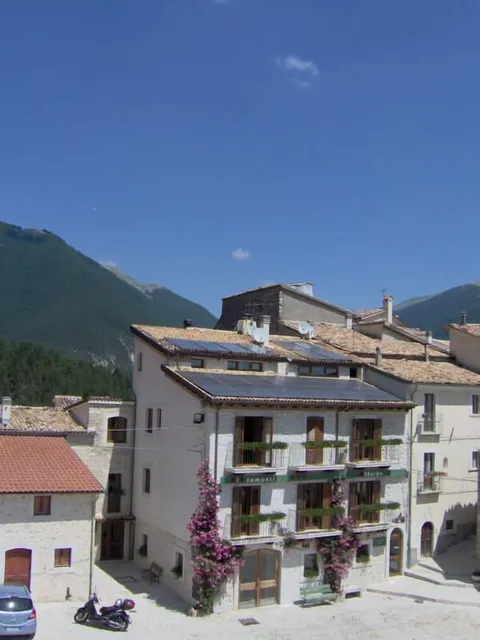 Albergo Ai Quattro Camosci