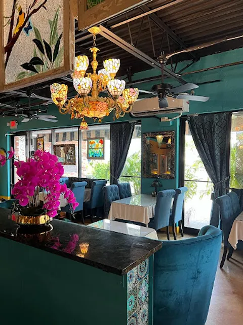 Belle & Maxwell's Italian restaurant