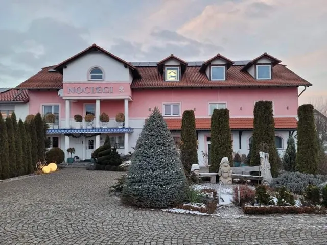 Noclegi Lawenda Biała Róża