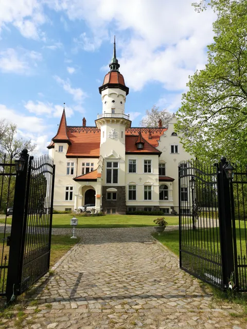 Schloss Tralau
