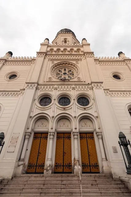 photo-1