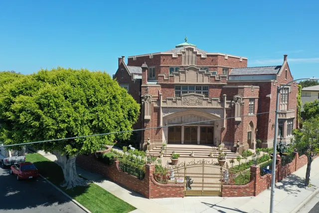 California Museum of Fine Art