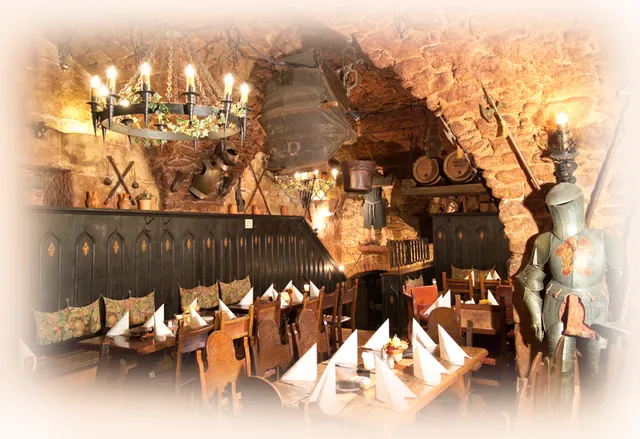 Alte Küch'n & Im Keller